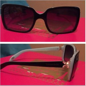 Tiffany & Co Victoria Rectangular Sunglasses